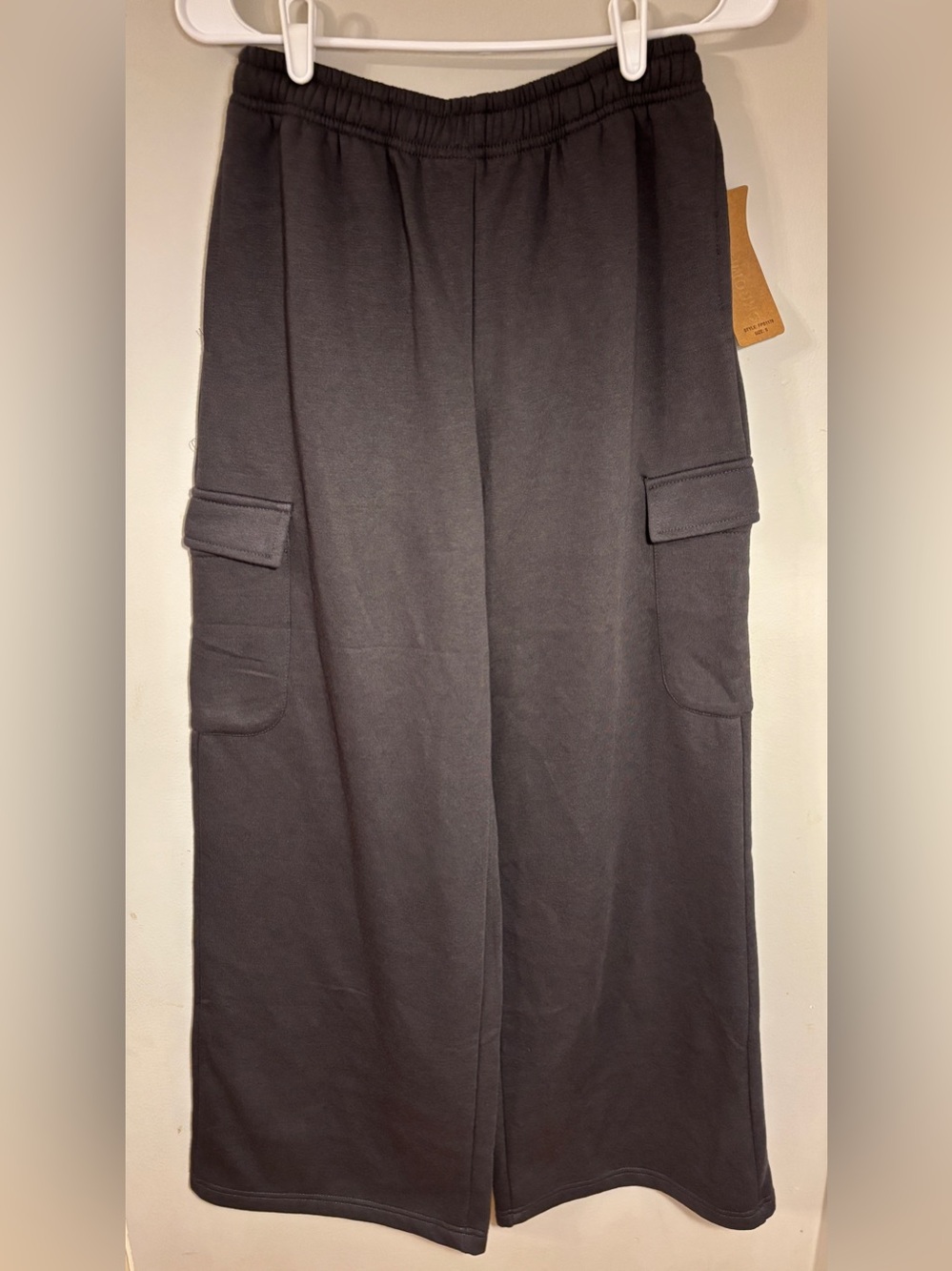 NWT Chrome Riot Women’s Y2K Cargo Pants Small Charcoal Fleece Sweatpants Utility